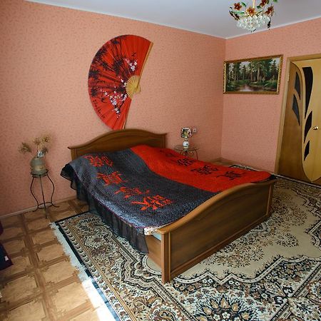 Apartment Krasnoarmeyskaya 100 Brjansk Exteriör bild